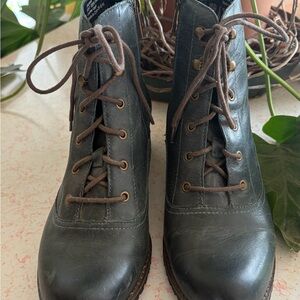 Aetrex Teal Lace Up Boots